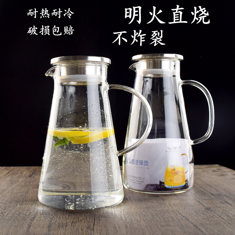 Glass capacious teapot for home use
