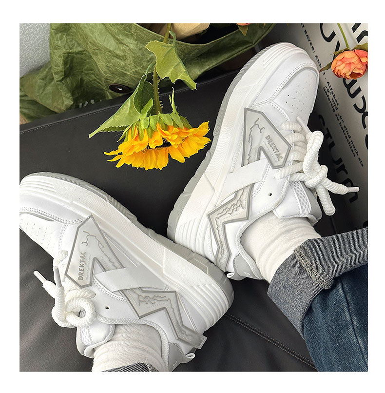 Nuove scarpe da ginnastica alla moda per coppie con pane a vita alta con suola spessa Scarpe da corsa casual per studenti di minoranza cinese-chic_voghion.com