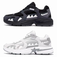 BAPESTA SK8 DUNK 黒と白のカジュアルお父さん靴トレンディなカップルロートップカジュアルスポーツシューズ
