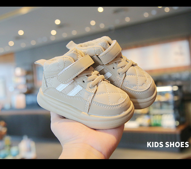 Winter children's sports with plush thick board warm bread men's and women's shoes, waterproof shoes_voghion.com