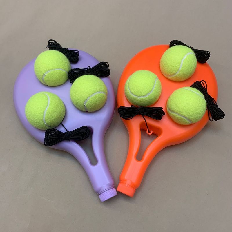 テニスのトレーニング器は一人でラインを持っています。ベースは自分で神器を練習します。初心者は21インチ子供用テニスラケットセットです。|undefined