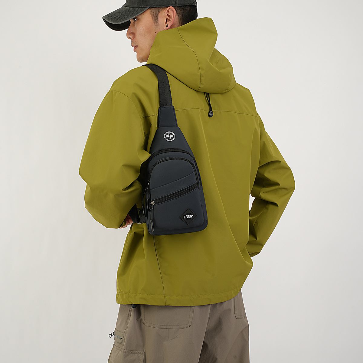 Bolso de pecho para hombre de comercio exterior Bolso de pecho para deportes al aire libre Bolso de moda para pareja casual para hombre Bolso bandolera de gran capacidad
