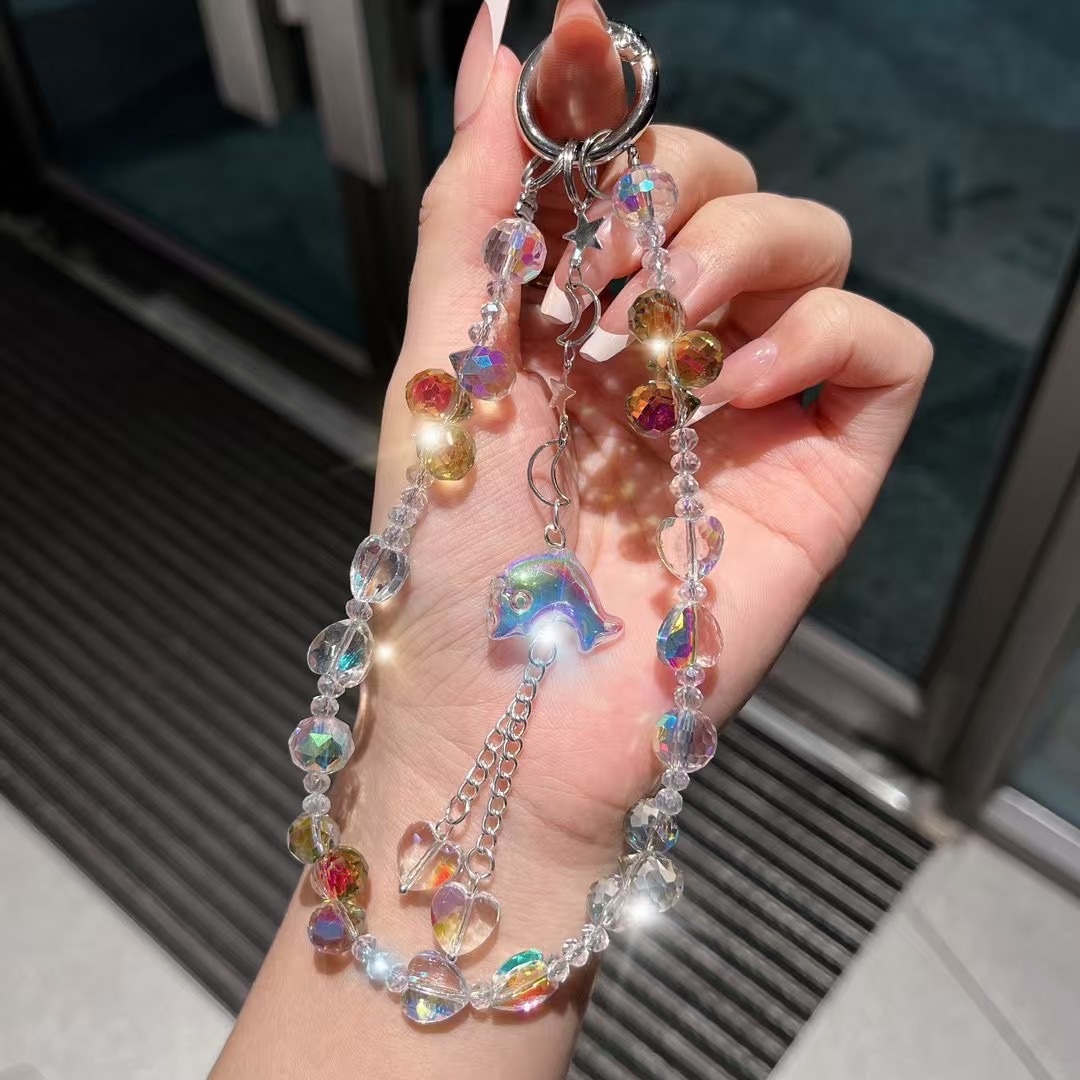 Cuerdas de muñeca corta de teléfono móvil cuerdas de muñeca personales creativas cuentas de diamante pequeños delfines hechos a mano perlas colgante lujoso ligero