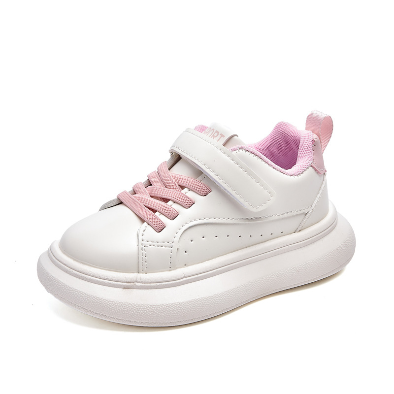Zapatos de niñas 2026 primavera nuevos zapatos deportivos para niños cómodos versátiles marca de tendencia chicas velcro zapatos al por mayor en stock image 5