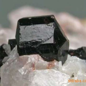 生产加工 供应很细托玛琳粉黑灰色 各种规格