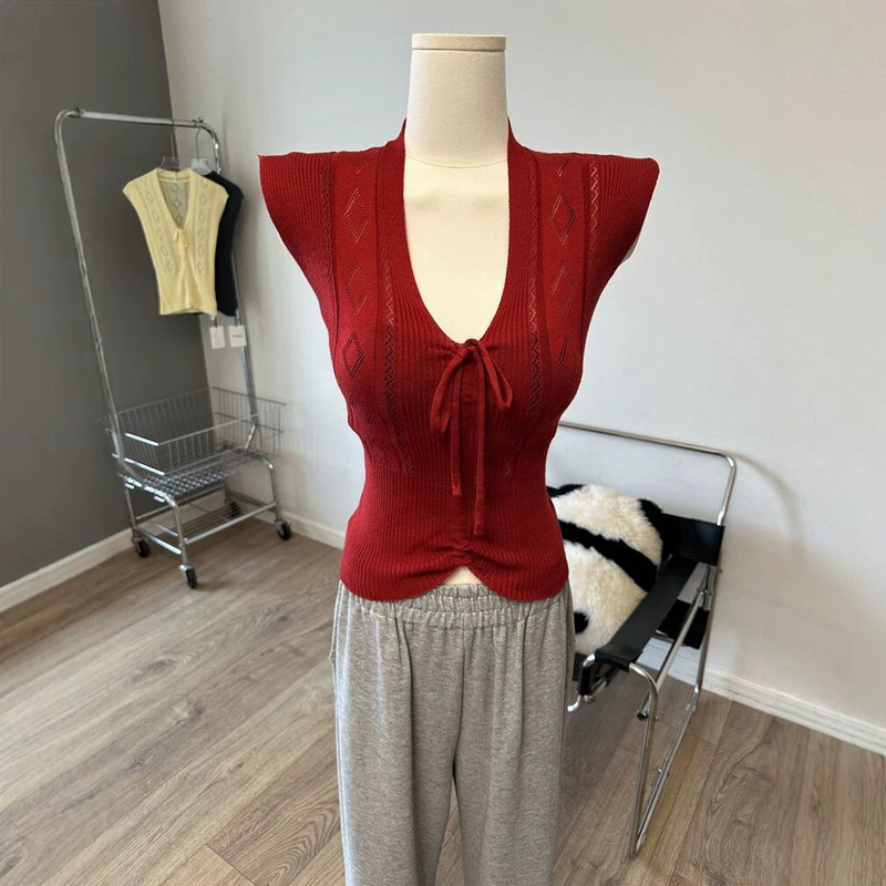 Red Knitted Sweater for Women 2026 Summer New Style Slim Fit Bow Tie Hollow-Out Fashion High-End Commuter Top