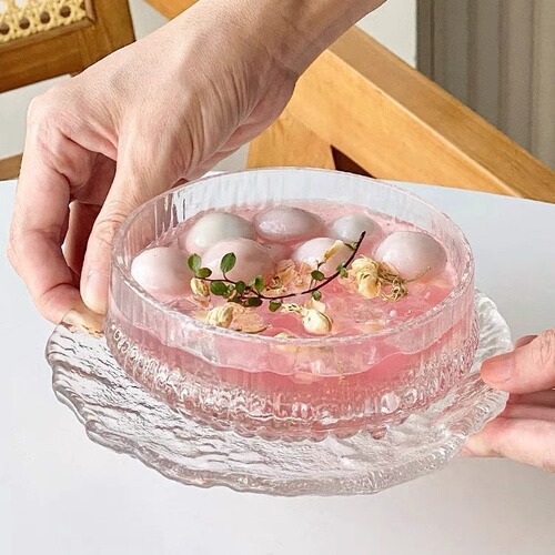 High-looking dessert bowl glass bowl fruit yogurt crystal bird's nest bowl and dish set exquisite breakfast plate salad bowl