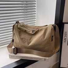 �\�Ӱ�ŮС����������;���а��μ��Ů�p��������ٴ�б������l