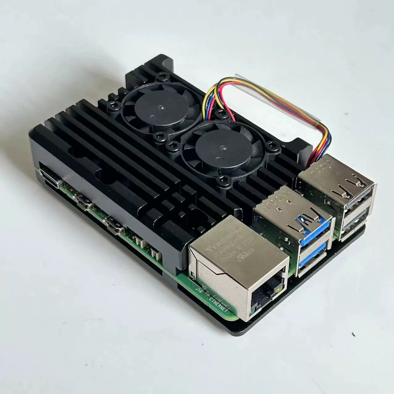Raspberry Pi 5-го поколения алюминиевый броневой корпус, PWM регулировка скорости, бесшумный двойной вентилятор, металлическая защитная охлаждающая коробка