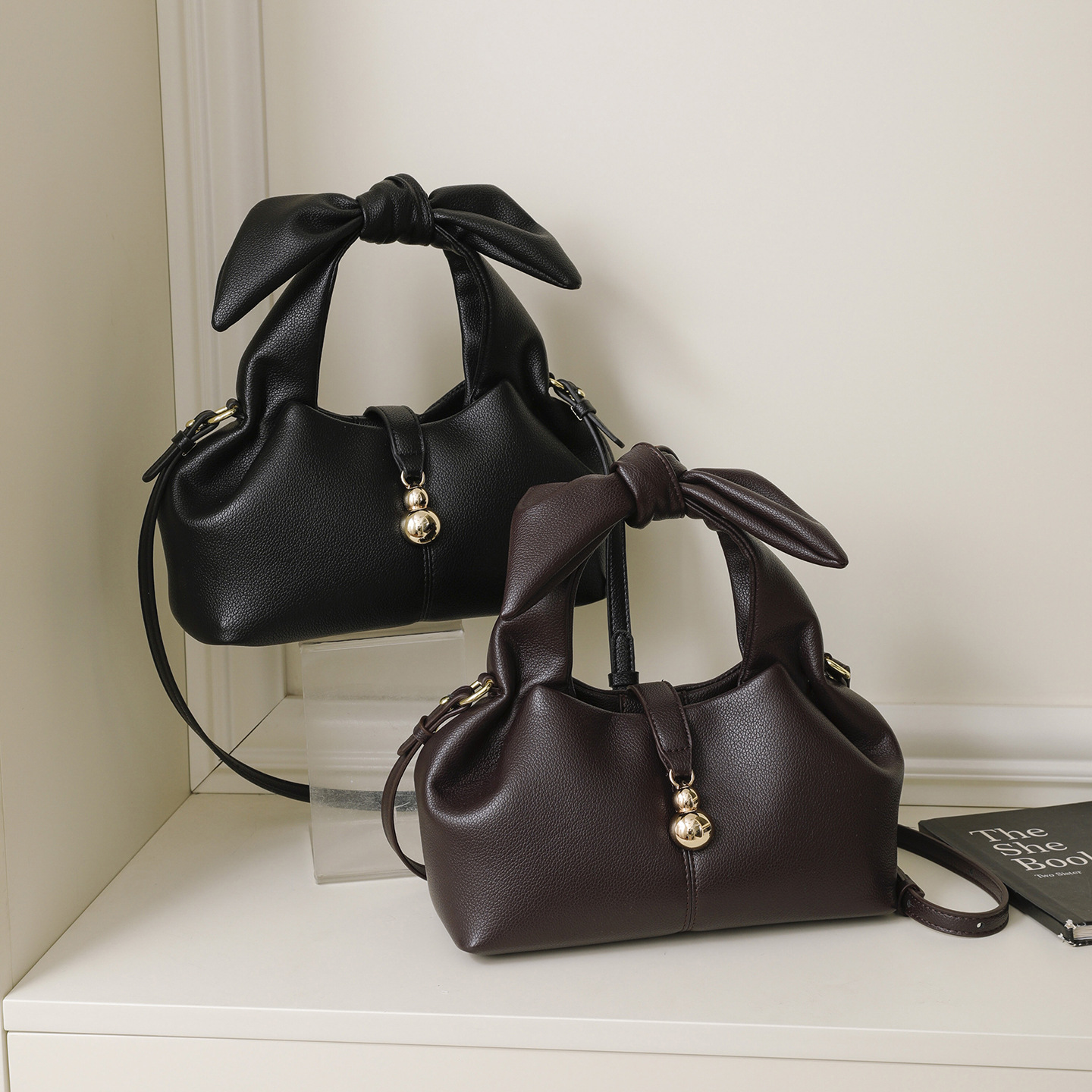 Coreana retro nicho nubes bolsas de mujer arco universal bolsas de mochila diarias de viaje de moda bolsas de hombro bolsas de bolsas de bolsas