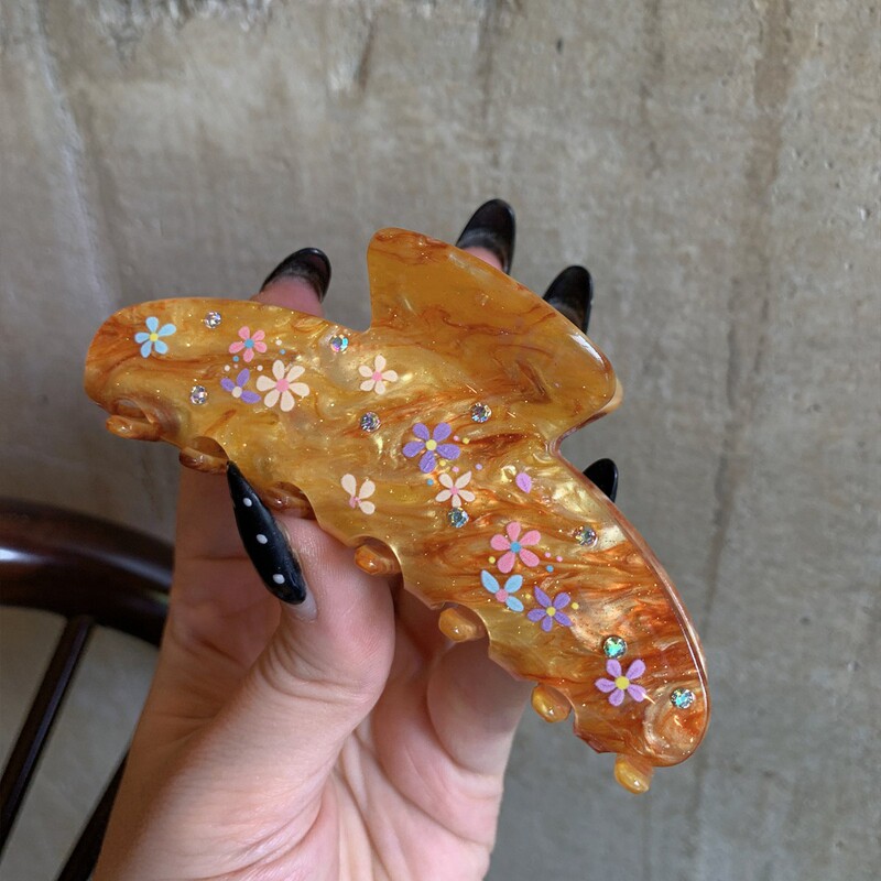 Caramel-Colored Oil Painting Style, Super Beautiful Floral Hair Clip, Large Size for Thick Hair, Vintage Painted Shark Clip Hair Accessory Caramel-Colored Oil Painting Style, Super Beautiful Floral Hair Clip, Large Size for Thick Hair, Vintage Painted Shark Clip Hair Accessory
