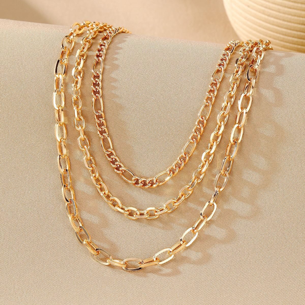 Collier à maillons en os de serpent superposés, style européen et américain, haut de gamme, luxe léger, collection française, très prisée à l'export._voghion.com