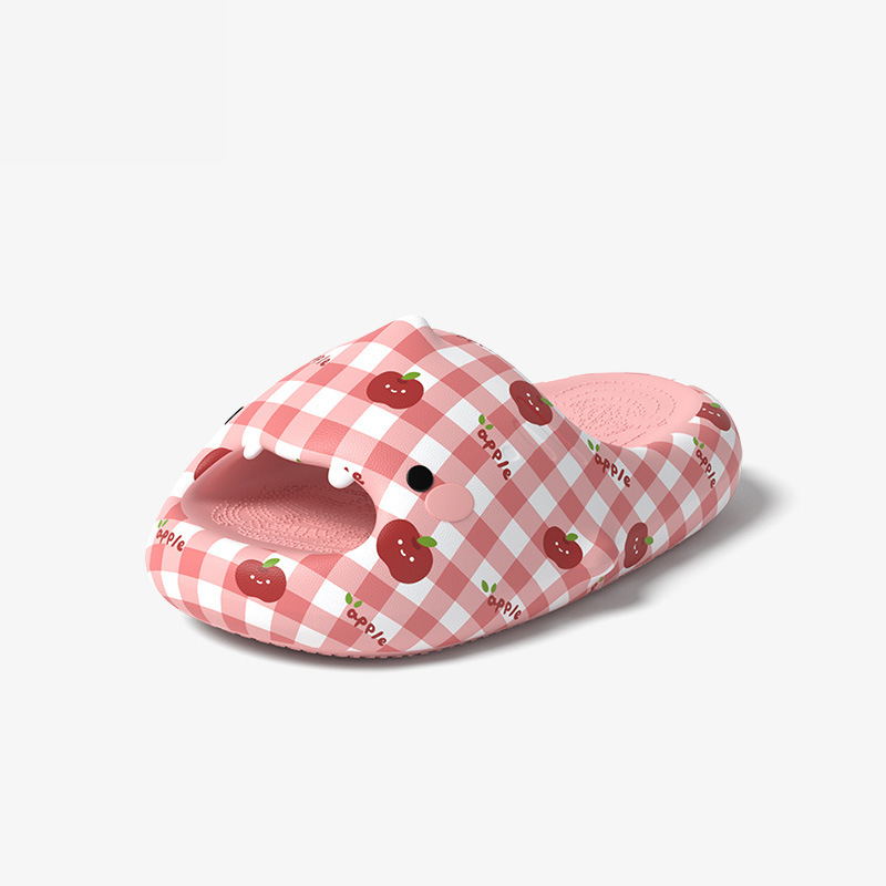 Cartoon Little Sweet Shark Slippers for Women, New Summer Style, Thick-Soled, Suitable for Outdoor Wear, Home Bathing, Non-Slip, Couple Slippers Cartoon Little Sweet Shark Slippers for Women, New Summer Style, Thick-Soled, Suitable for Outdoor Wear, Home Bathing, Non-Slip, Couple Slippers