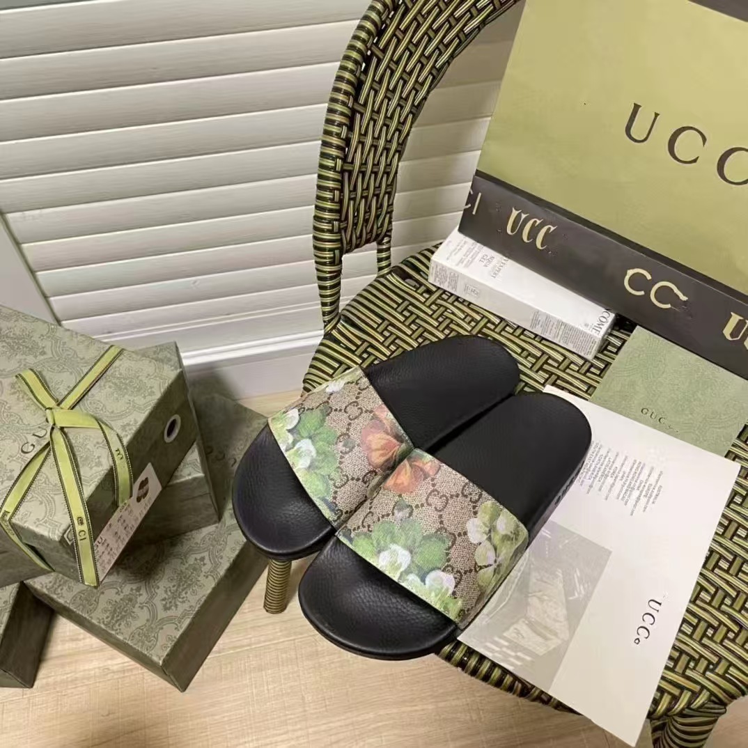 Comercio exterior G casa zapatillas de fondo plano pareja hogar diario cómodo multifuncional una fábrica de zapatillas de venta directa gran descuento