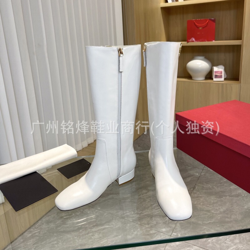 高品质新款欧美方头粗跟切尔西靴骑士靴V字金属logo低跟廋廋靴女|undefined