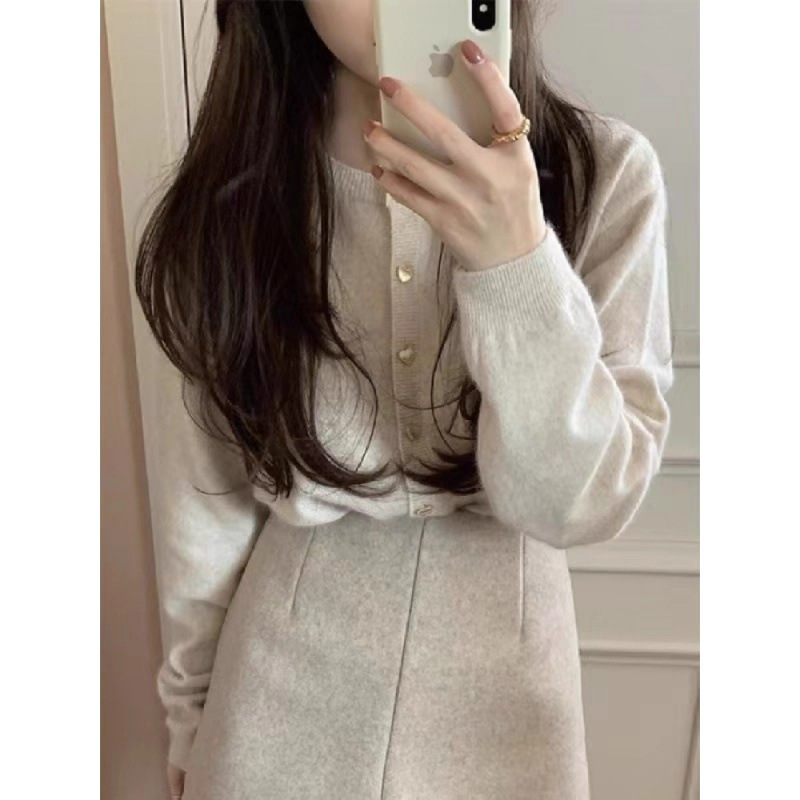 浣熊绒温柔爱心扣粉色毛衣女春秋外搭宽松慵懒针织小开衫上衣外套|undefined