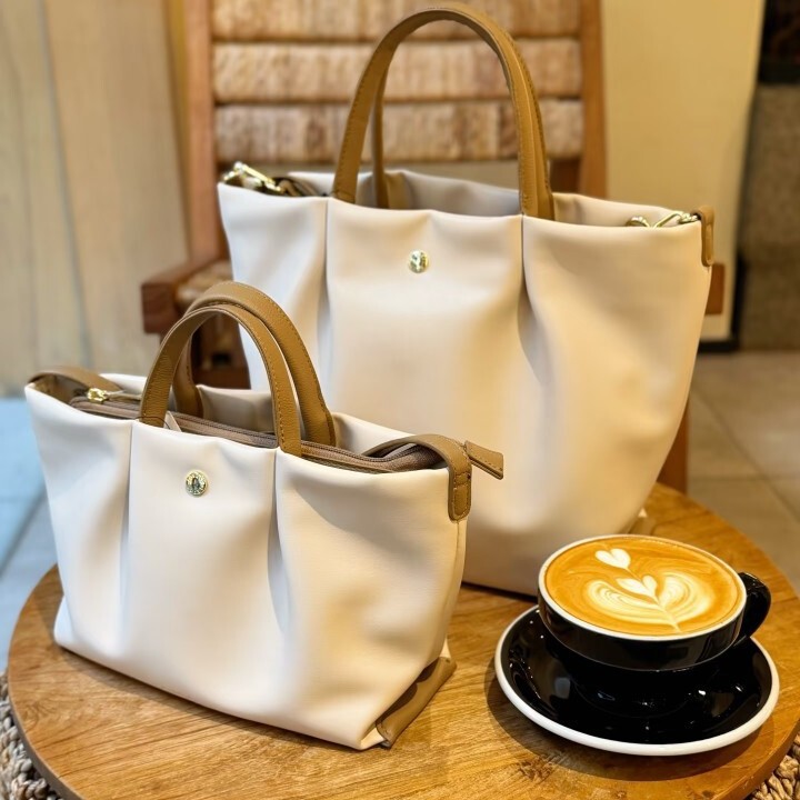 Cross-Border Legato Largo Lotte Pu Leather Large-Capacity Tote Bag, Fashionable and Versatile Shoulder Crossbody Bag for Women Cross-Border Legato Largo Lotte Pu Leather Large-Capacity Tote Bag, Fashionable and Versatile Shoulder Crossbody Bag for Women