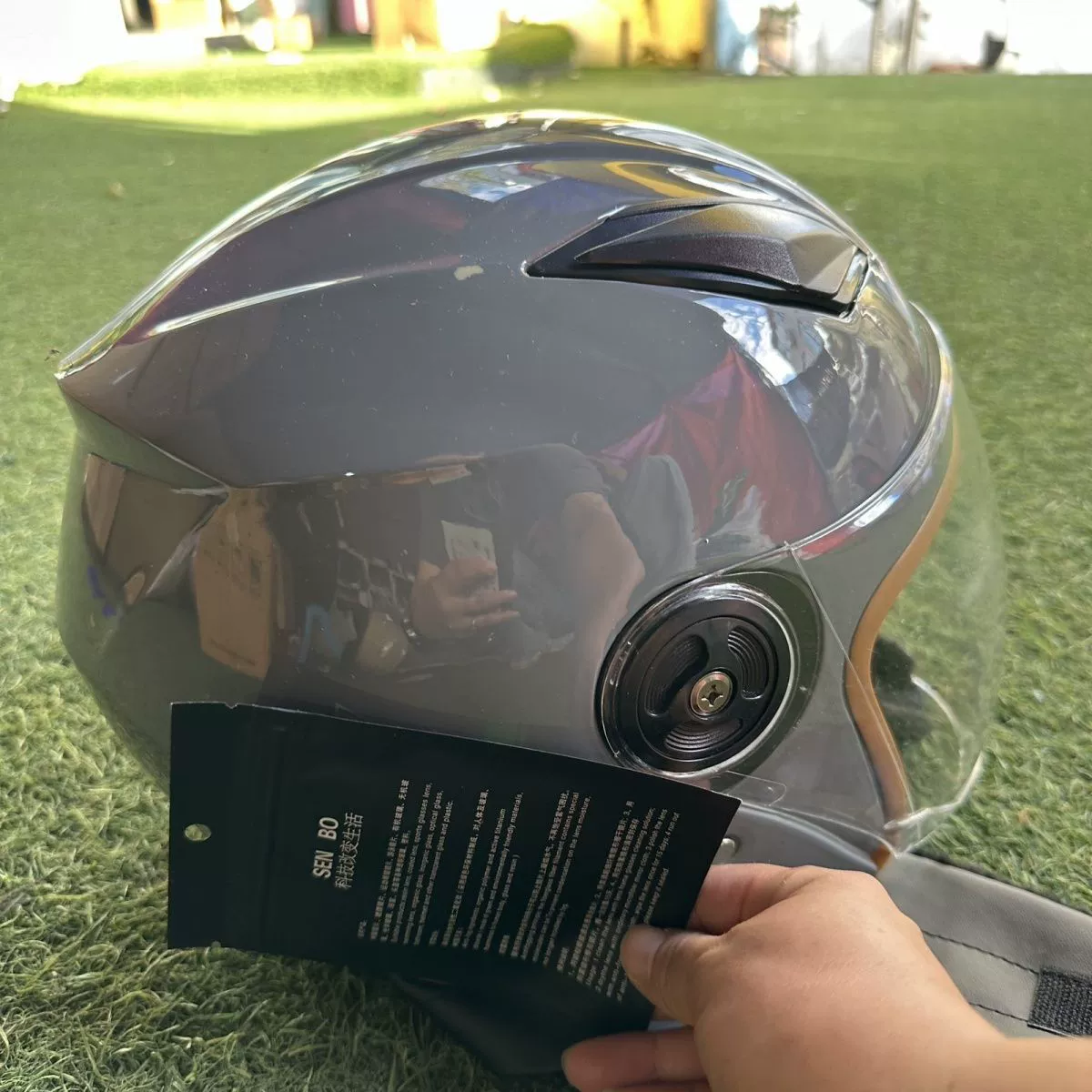 Защитные мотоциклетные шлемы для детей и взрослых, зимняя теплая распродажа, незначительные дефекты, будьте осторожны при покупке.