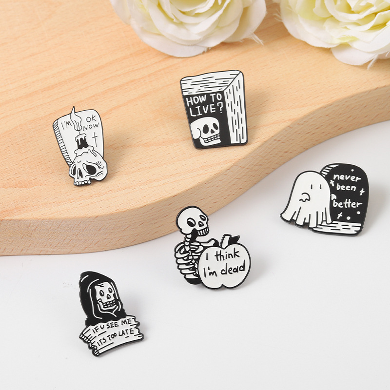 Skull Pattern Fashion Pin Skull Alloy Plating Unisex Brooches