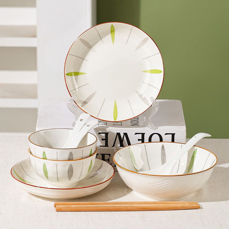 Conjunto de platos de cerámica doméstica de alto valor combinado de platos domésticos 2025 nuevo conjunto de platos