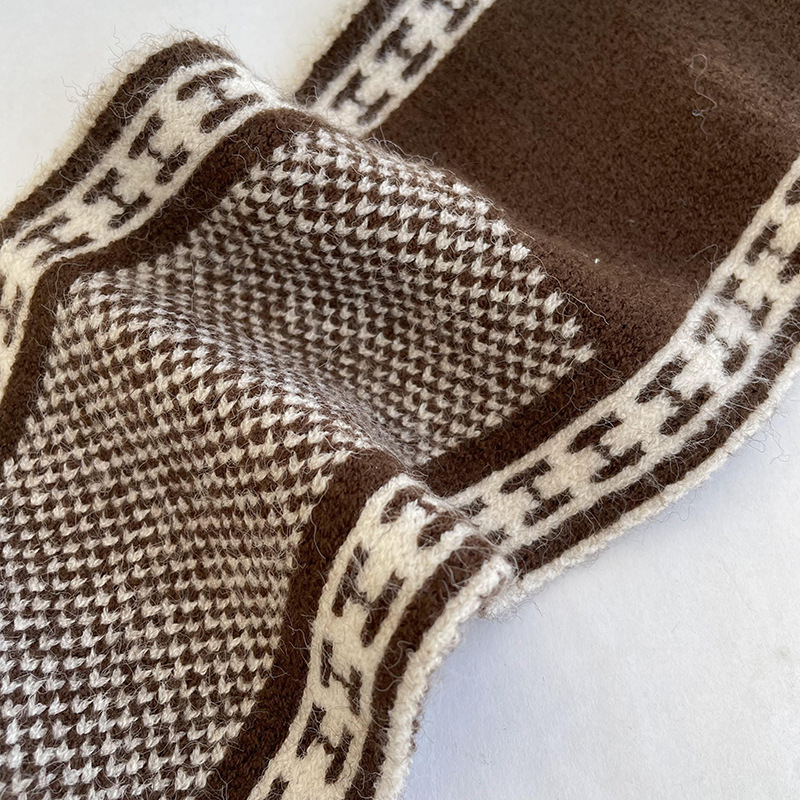 Corea Del Sur Dongdaemun Nueva H carta pequeña bufanda del oído de las mujeres del otoño y el invierno versátil larga de punto engrosada bufanda caliente