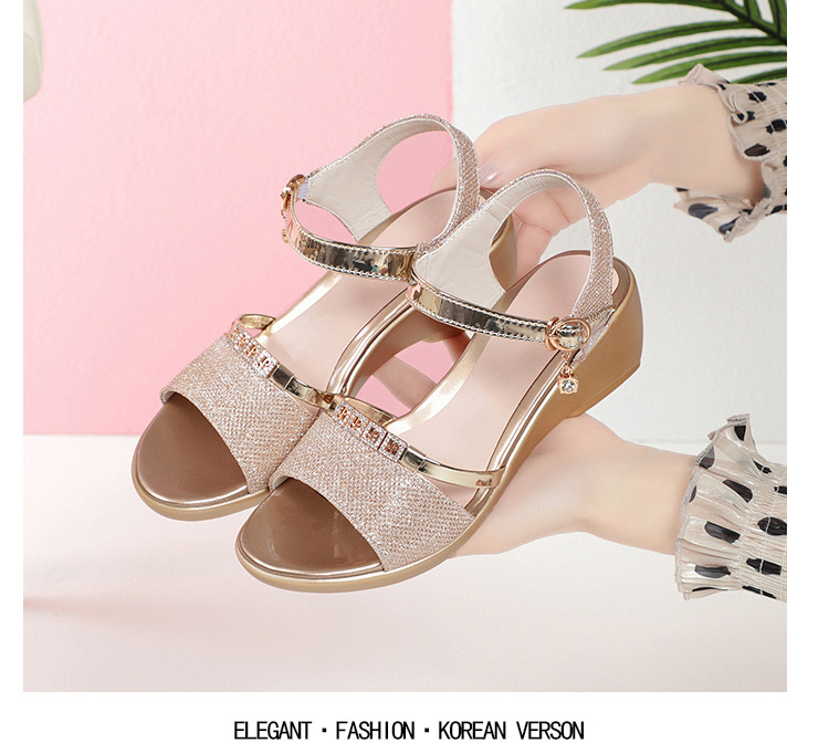 Sandal da thật nữ quai chữ V đế xuồng mềm, gót trung bình, phong cách thời trang đa năng, size lớn — màu đen chi tiết 12