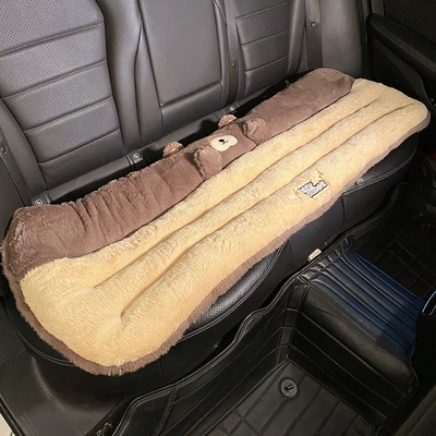 Women Car Use Lumbar Support Seat – Wool pad - bear-baby-rear-row-three-seats