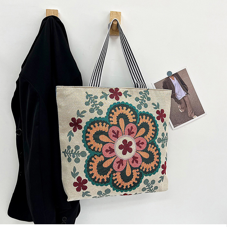 195g Weight Polyester Lining Material Zipper Closure Type Double Shoulder Straps Strap Type Canvas Bag Bags Type Holiday, Travel Occasion Canvas Material Geometric Pattern All Seasons Season Women's Gender Vacation, Ethnic Style Style Medium Size Women's Medium Canvas Geometric Vacation Ethnic Style Zipper Canvas Bag 10