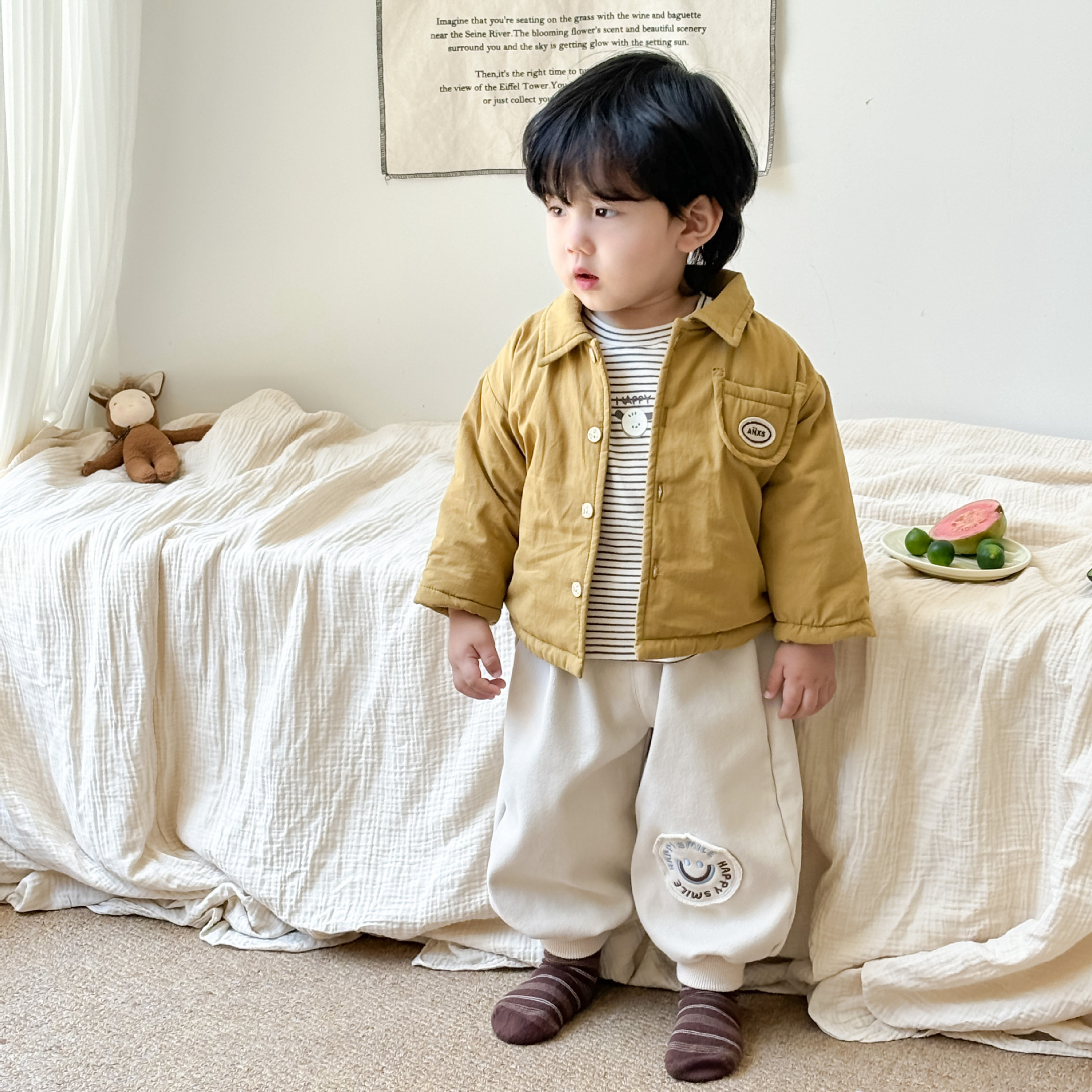 Ropa para niños coreanos, abrigos acolchados para bebés y niños pequeños, tops de moda, ropa de salida de otoño e invierno para niños de 1 a 3 años