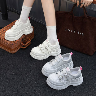 8CM���ߡ��ɸ�ЬŮ���ħ�g�N��ƤС��Ь�����ٴ��p�����eŮЬ