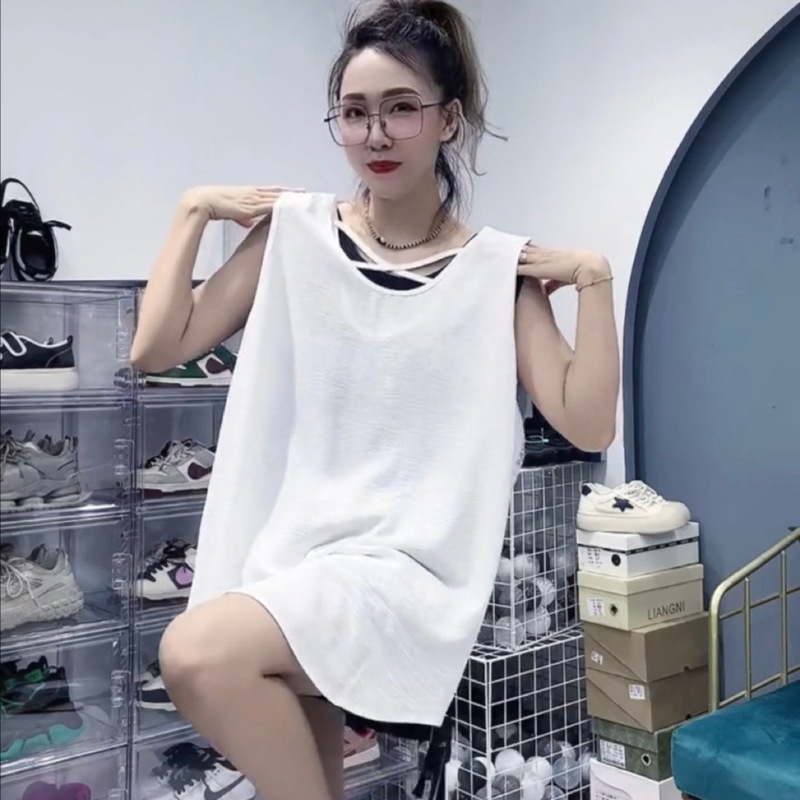 Fashionable Large Size Lace thin Camisole for Fat Girls 150kg Summer Mid-length Sleeveless t-shirt top trendy Fashionable Large Size Lace thin Camisole for Fat Girls 150kg Summer Mid-length Sleeveless t-shirt top trendy