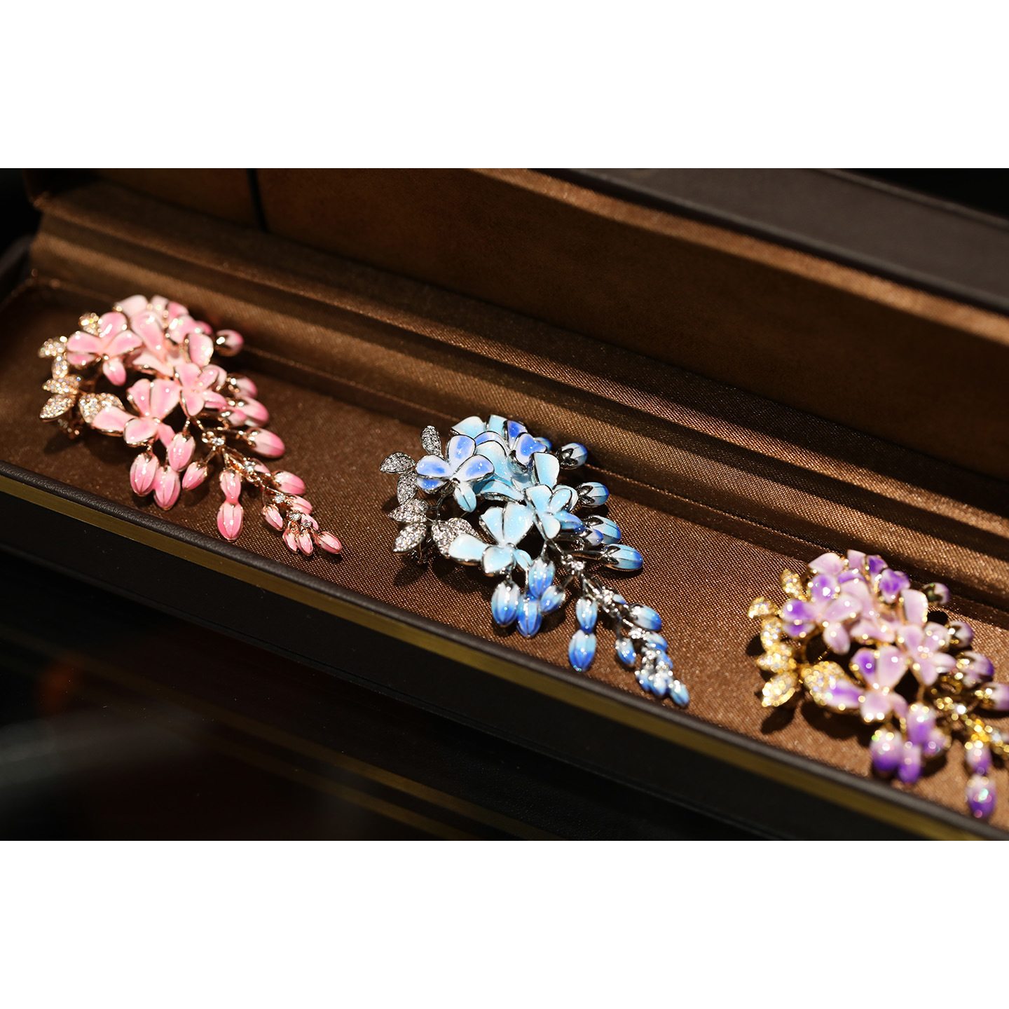 Xiliang Feizi Gaoding Series Original Design Purple Romantic Clothing Accessories Corsage Elegant Wisteria Brooch