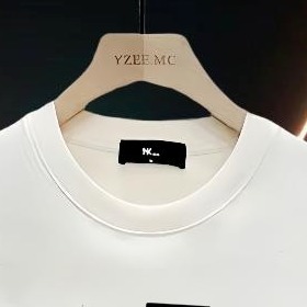 T-shirt à manches courtes pour hommes, polyvalent, avec lettres, imprimé haut de gamme, Design tendance, petit haut, été 2024_voghion.com