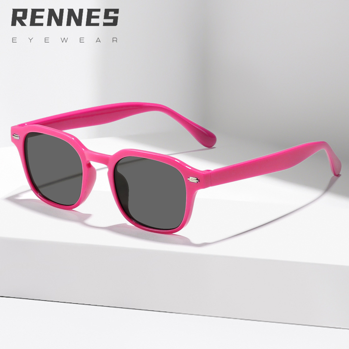 2024 Gafas de sol para niños con clavos cuadrados de nuevo estilo transfronterizo, gafas de sol para exteriores de moda de color caramelo retro