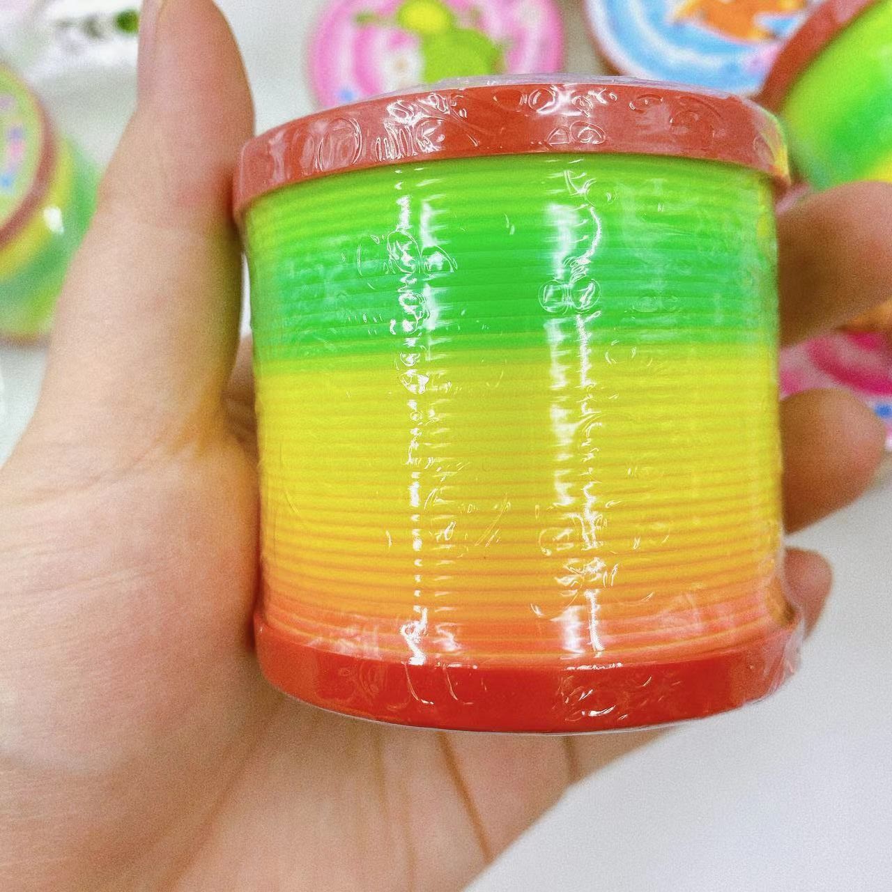 Anillo de arco iris elástico bobina de 6cm bolsas de anillo al por mayor nostálgico clásico 2 yuanes lotes de departamentos