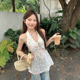 法式碎花刺绣v领挂脖绑带背心女夏季小众别致度假风露背chic上衣