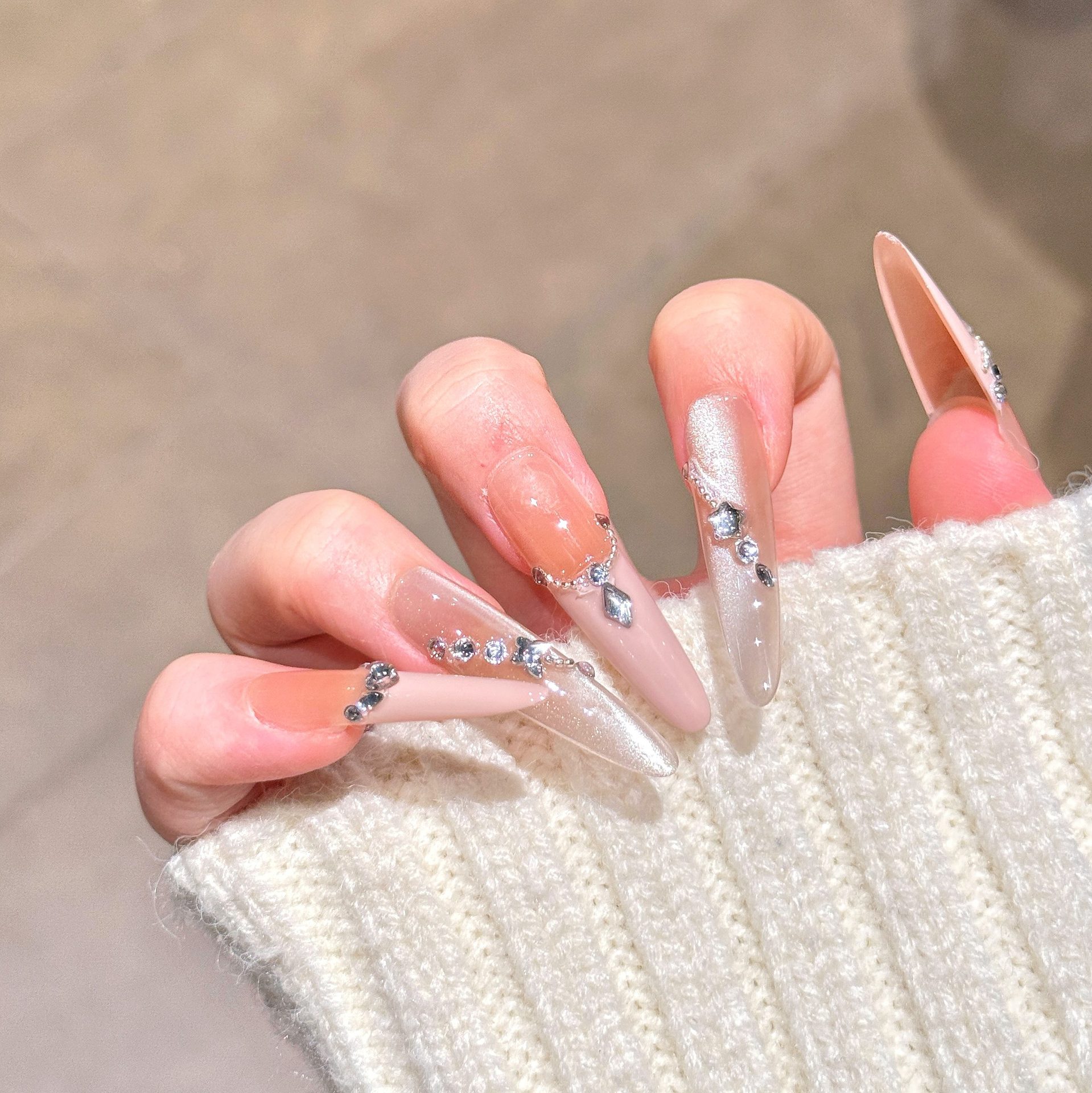 Ojos de gato franceses rosados para usar uñas de perro parches de uñas falsas fabricantes de productos terminados al por mayor desmontables
