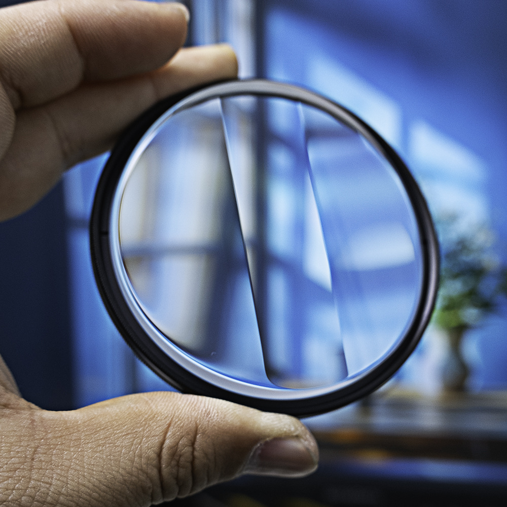 El primer plano de la fotografía y el video está desenfoque, estirado y arrastrado, efectos especiales Centerfield Ghost Motion V2