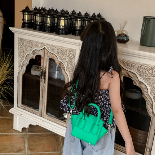 Korean style children's vegetable basket handbag, fashionable girl's mini shoulder bag, stylish little princess accessories, coin purse