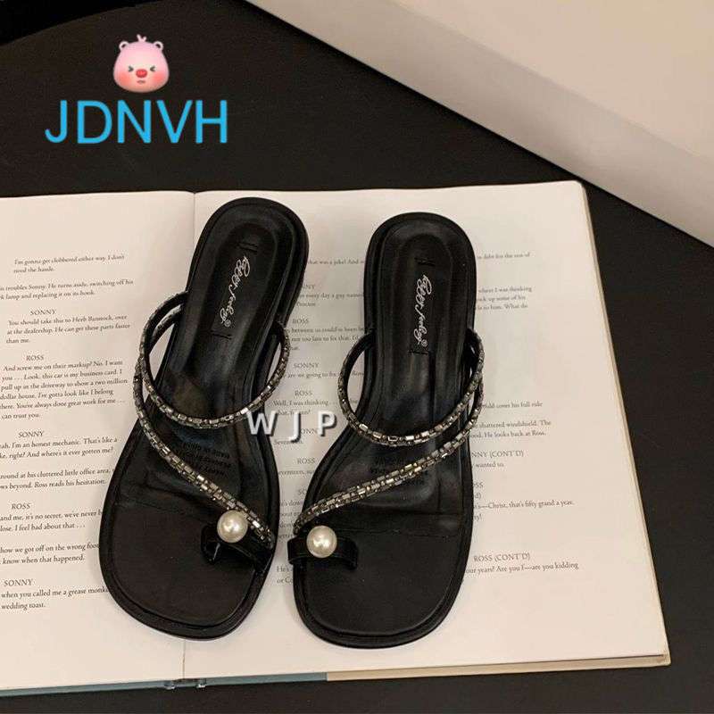 블랙-샤오홍슈 핫 스타일