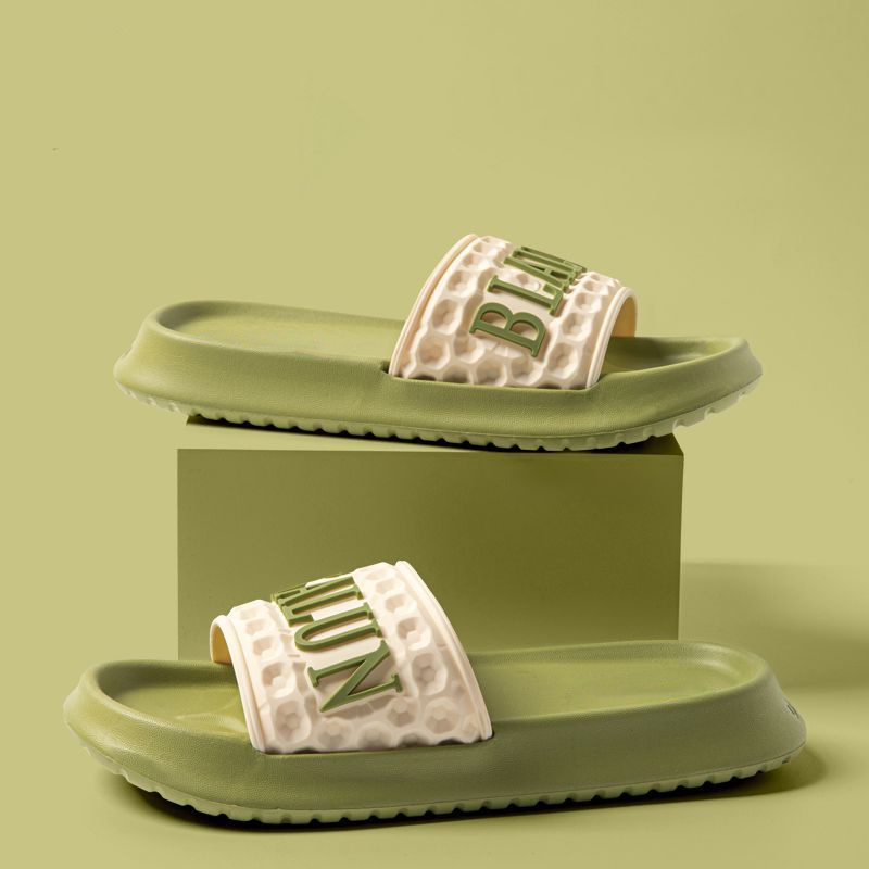 Zapatillas damas verano suela gruesa hogar baño interior baño antideslizante pisando mierda pareja ropa exterior sandalias y pantuflas hombre