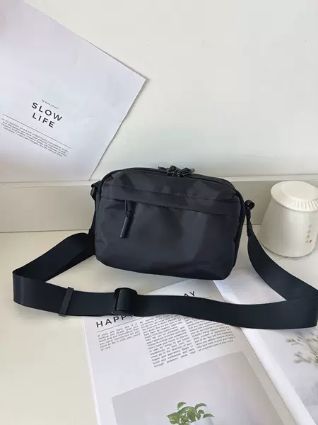 Japanese-Style Waterproof Oxford Cloth Black Small Square Bag New Lightweight Casual Multi-Pocket Crossbody Bag Unisex Phone Shoulder Bag
