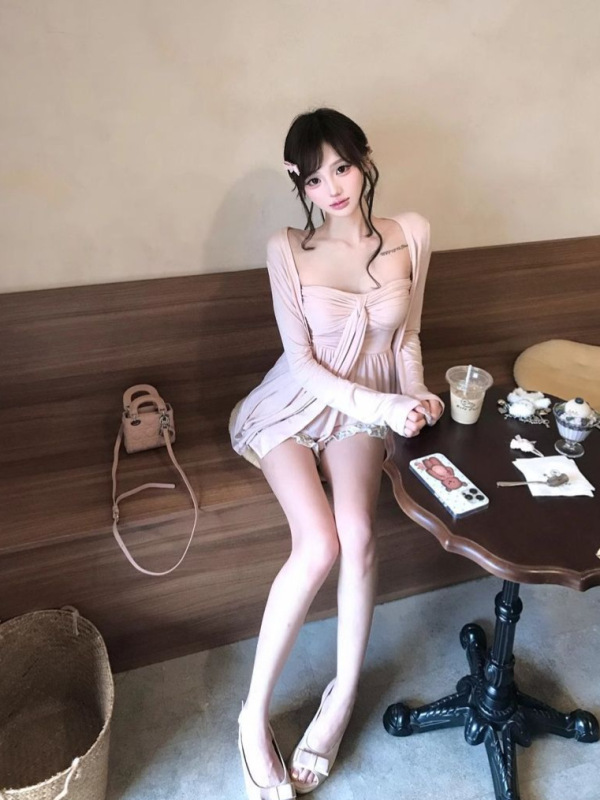 慵懒宽松粉色长袖防晒开衫女夏季套装纯欲飘带抹胸背心上衣两件套|undefined
