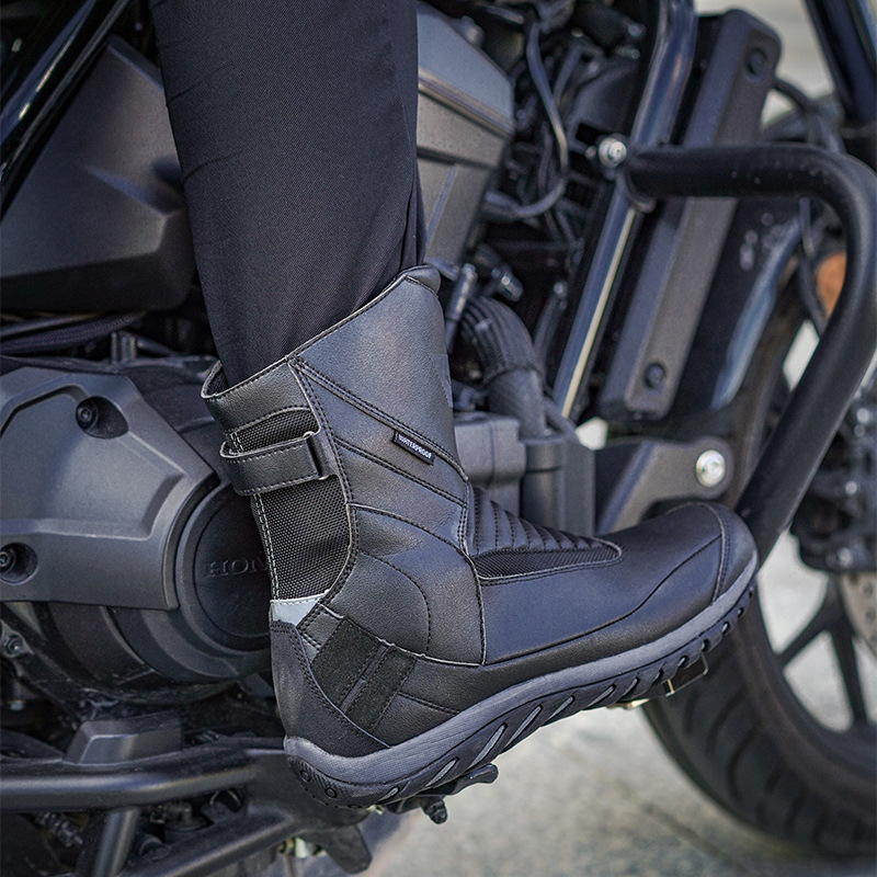 �ź�Ħ�г�����Ь�ļ�Ħ�ó�Ͳ��ˮ͸��ԽҰ��ˤ����ѥ����Ь��Ů