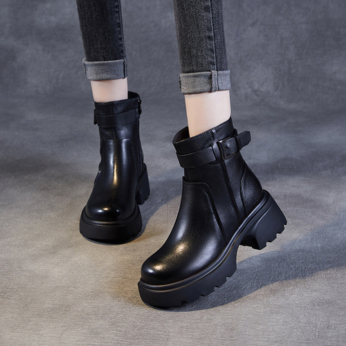 Women's Thick-Heeled Martens with Round Toe Chelsea Boots, Autumn/Winter New Arrival, British Style with Belt Buckle, Genuine Leather Motorcycles Short Boots