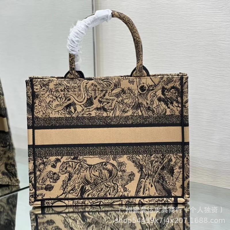 2025新款动物园tote托特包购物带老虎刺绣单肩大容量轻手提妈咪包|undefined