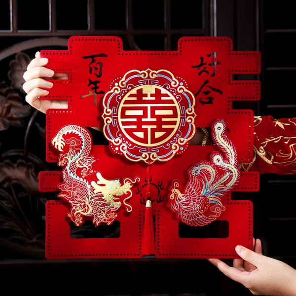 Flying dragons and phoenixes [2 three-dimensional golden onions with happy words] ✦
