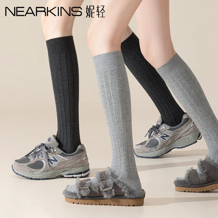 Pure Cotton Calf Socks Women's Miu Stockings Gray Pressure Vertical Strips Jk Autumn and Winter Half Knee Socks 2025 New Style Pure Cotton Calf Socks Women's Miu Stockings Gray Pressure Vertical Strips Jk Autumn and Winter Half Knee Socks 2025 New Style