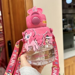 2025新型ポニーポーリーTritan材質飲料カップ児童双飲携帯カップ高颜値宇宙カップ
