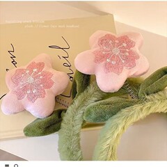 桃の花のカチューシャを募集します。